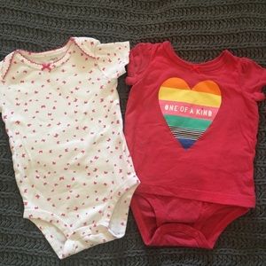 Bodysuit set of 2. Onesies